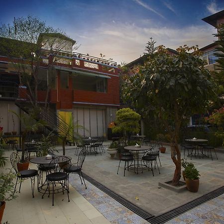 Oyo 131 Hotel Milarepa Kathmandu Exterior photo