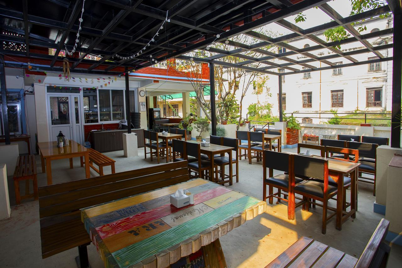 Oyo 131 Hotel Milarepa Kathmandu Exterior photo